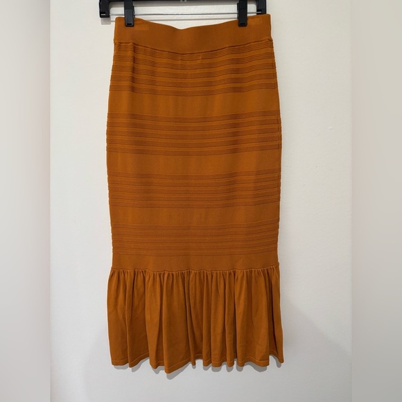 New York & Company Eva Mendes skirt size medium - Picture 2 of 5